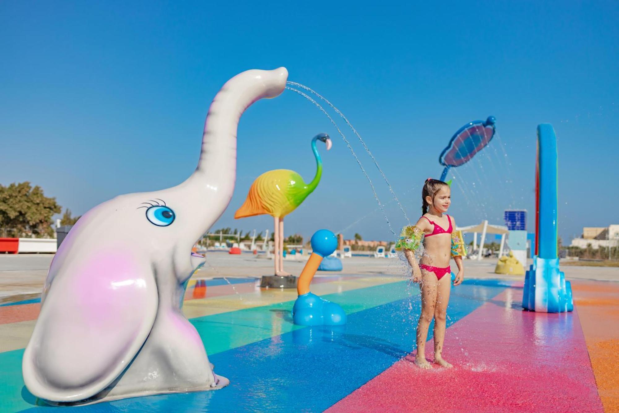 Movenpick Waterpark Resort & Spa Soma Bay Exterior foto