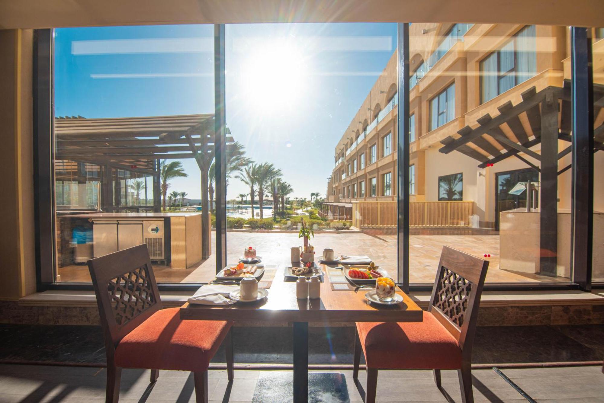 Movenpick Waterpark Resort & Spa Soma Bay Exterior foto