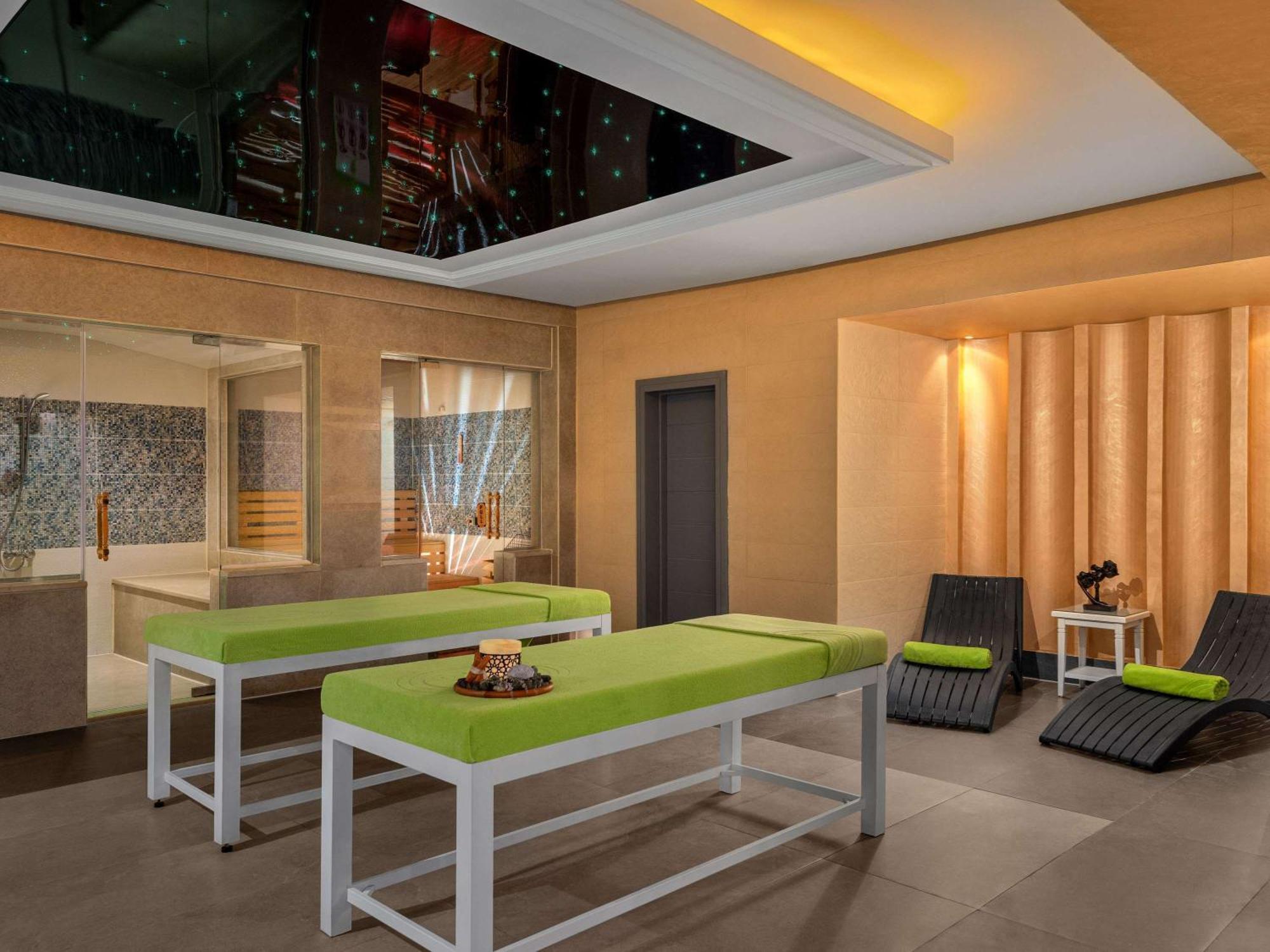 Movenpick Waterpark Resort & Spa Soma Bay Exterior foto